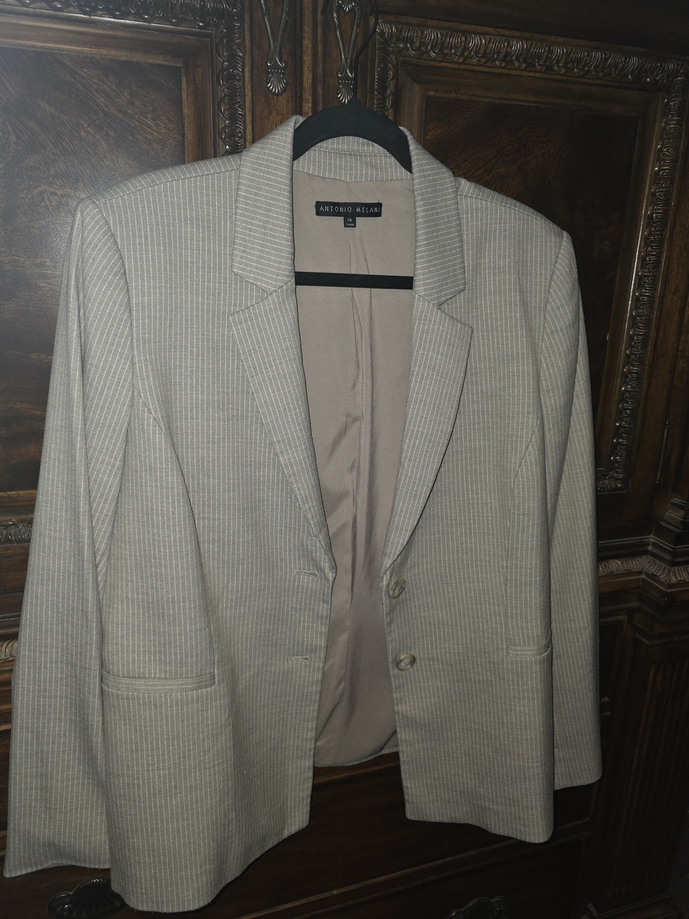 ANTONIO MELANI Women's Light Beige Pinstripe Blazer Sz 14, EUC